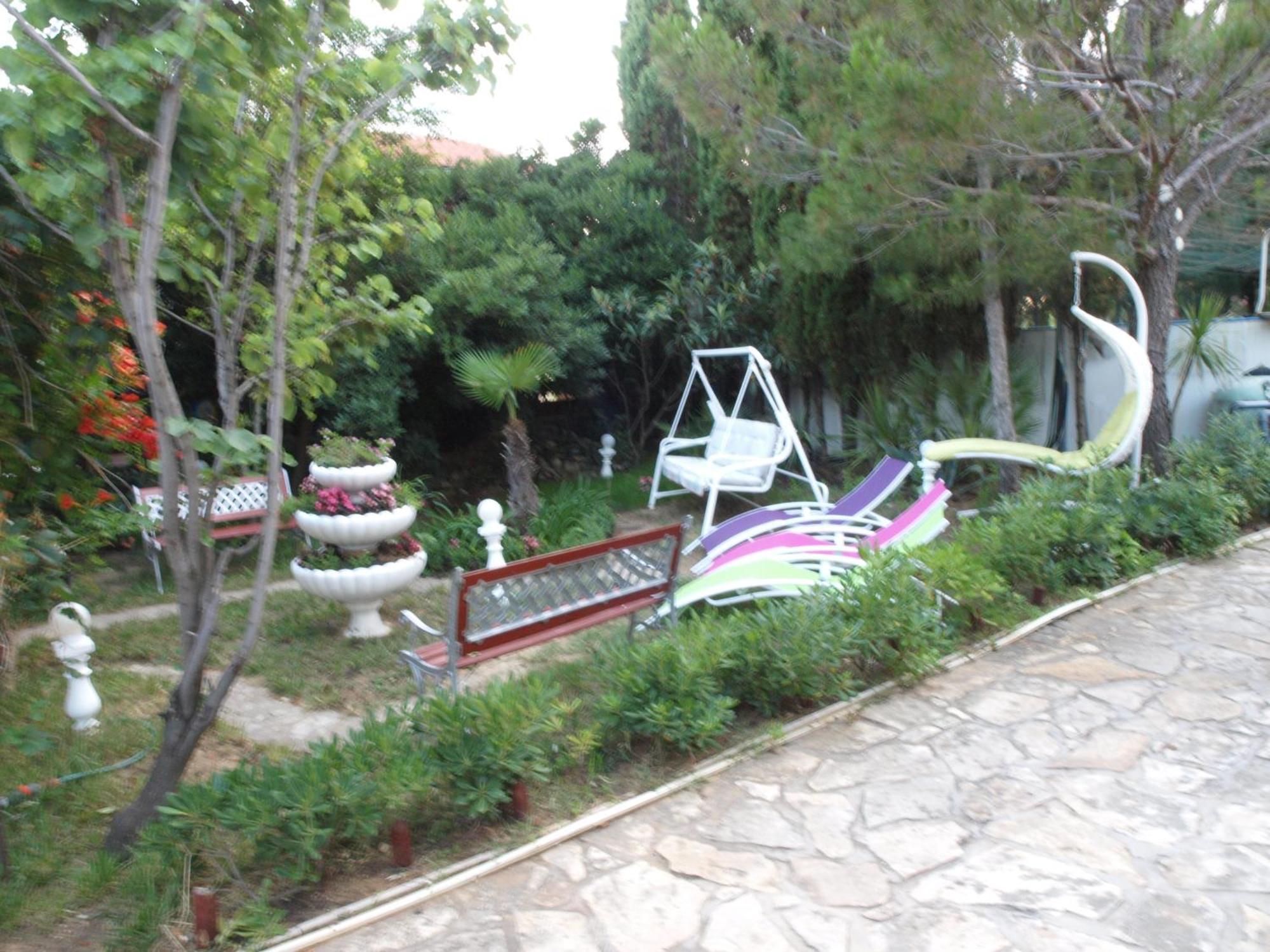 Apartments And Bungalows Vila Dalibor Нин Экстерьер фото